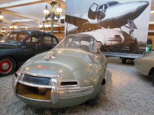 PANHARD-LEVASSOR COACH DANAVIA ＜1948年式＞