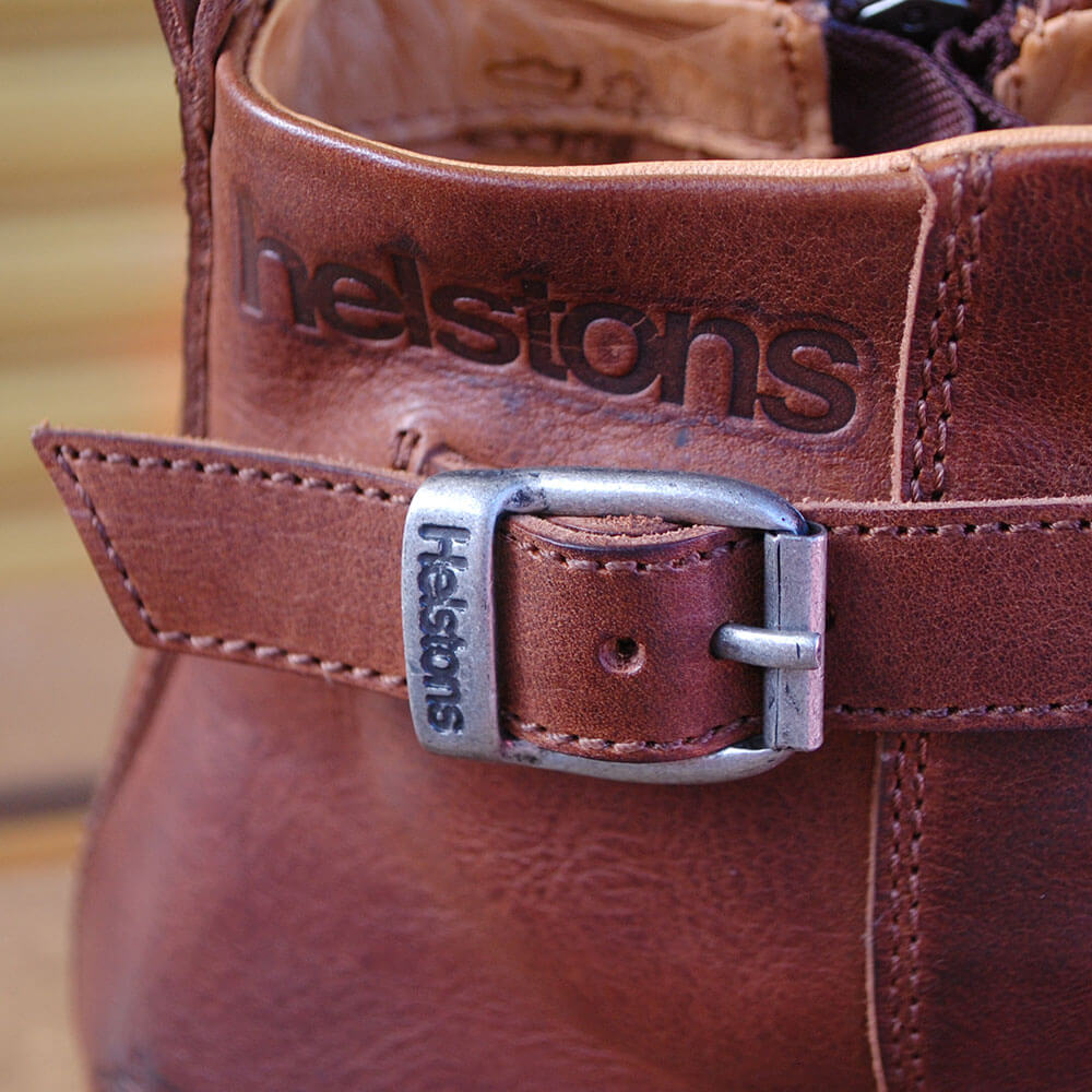 Helstons より フードジャケットとブーツが新入荷！ | Motorimoda