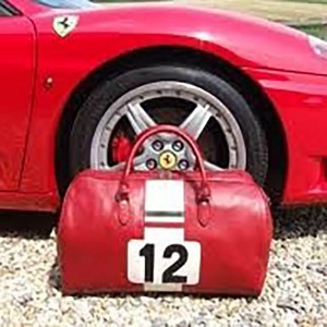 Monza Holdall