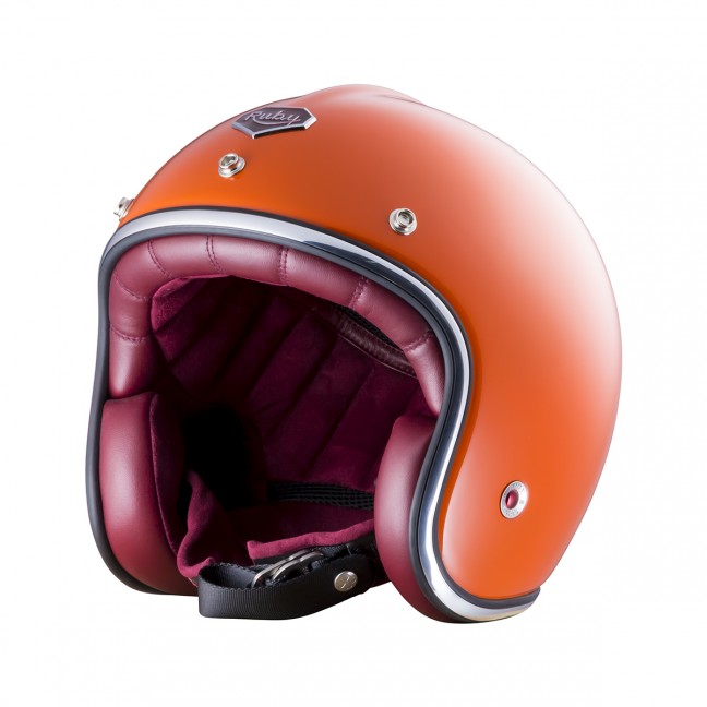 Ménilmontant-ruby-helmet1