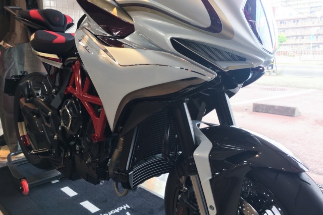 MV AGUSTA TURISMO VELOCE 800