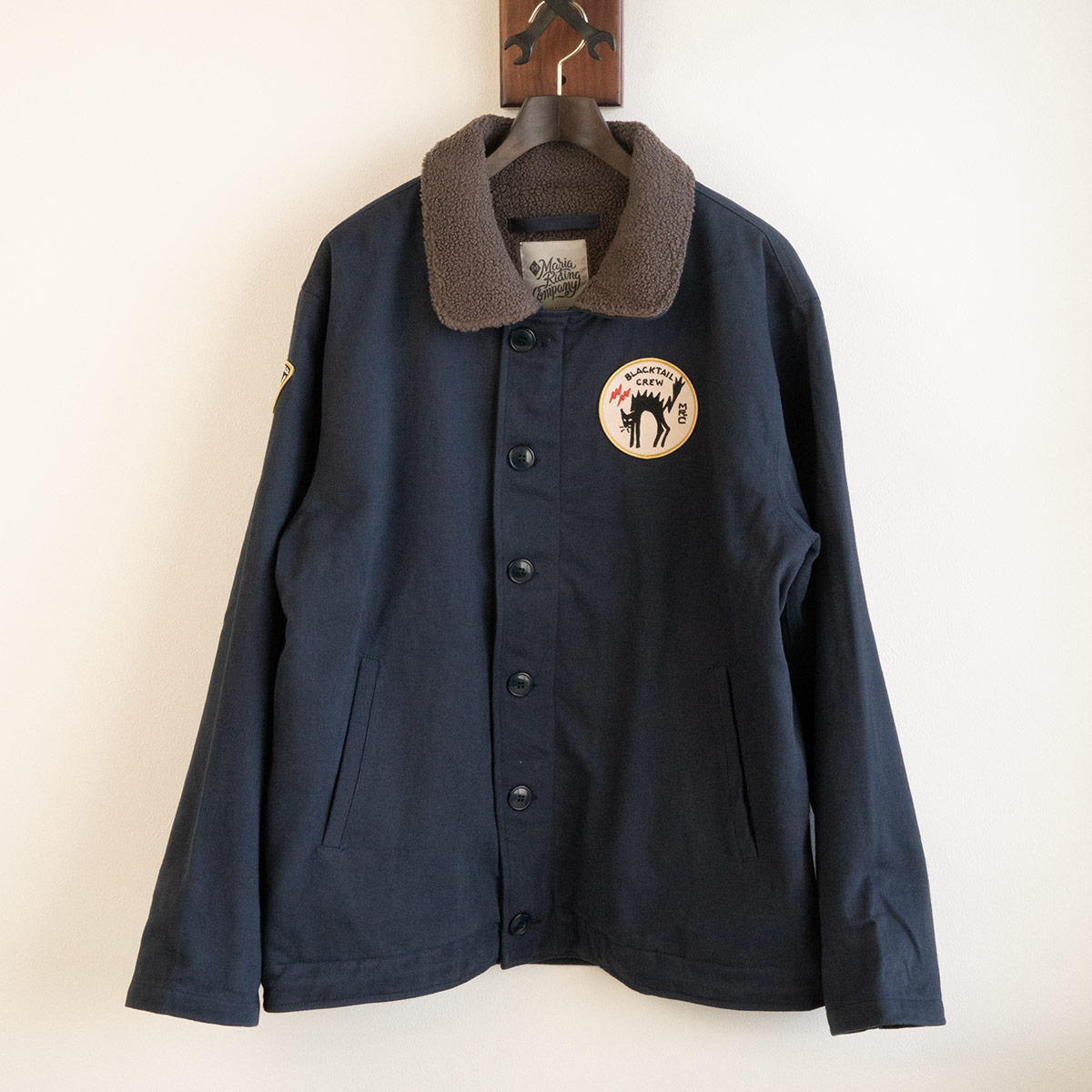 ブラックテイル-クルー-デッキジャケット_1