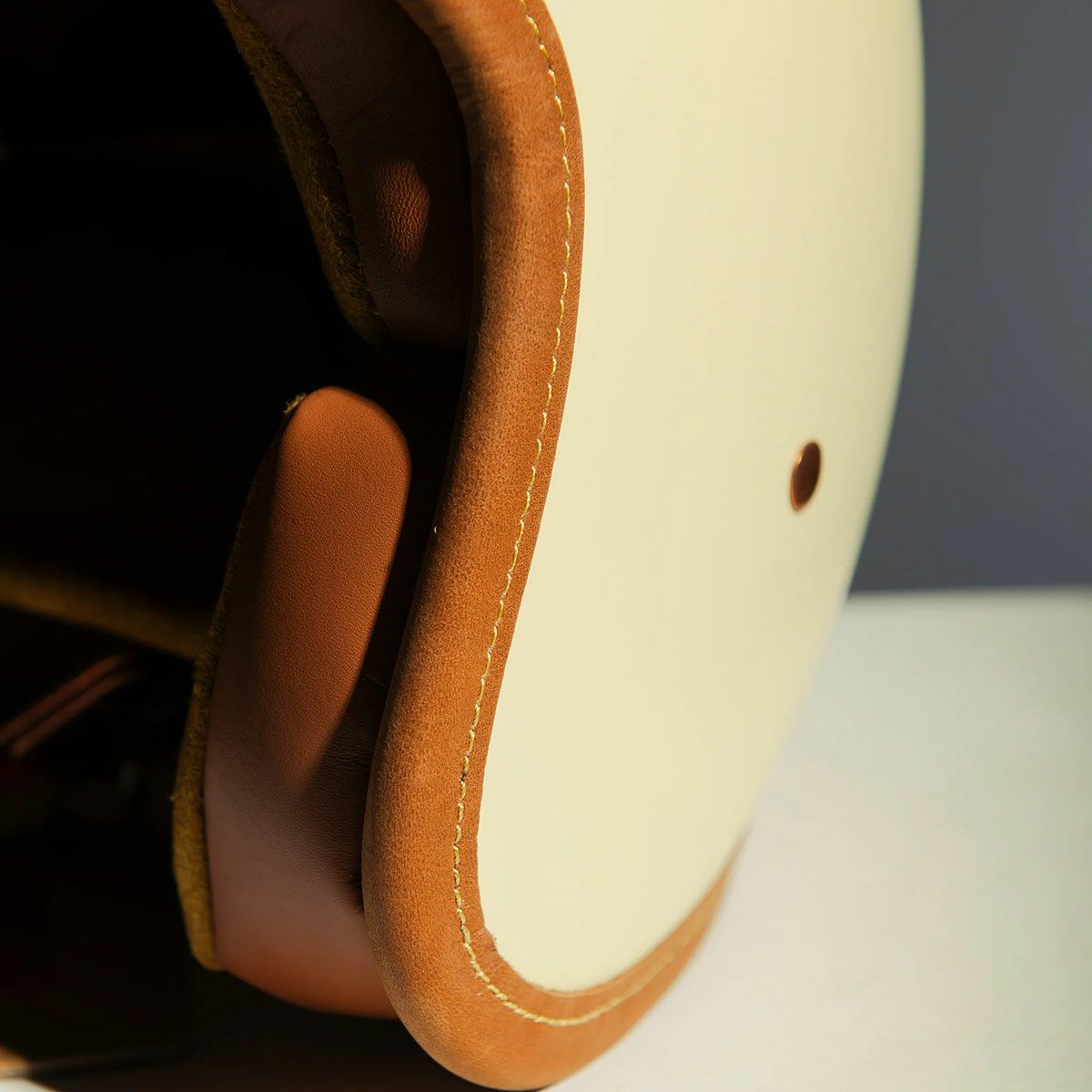 hedon_ヘルメットイメージ_クリーム2