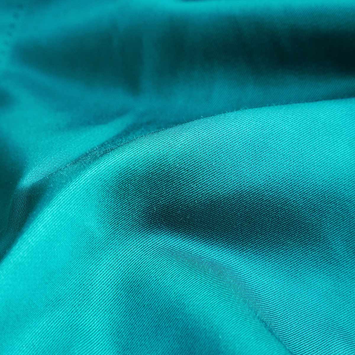 REPLAY サテンボンバージャケット 生地