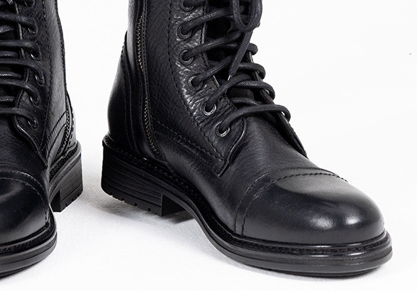 補強されたレザーシフト