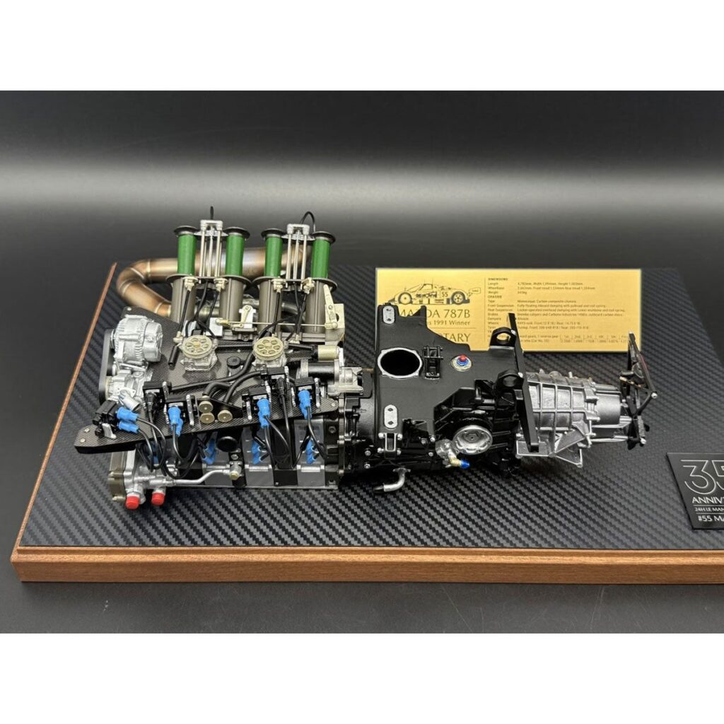 R26B 1/6スケールエンジンモデル　ルマン優勝35周年記念エディション